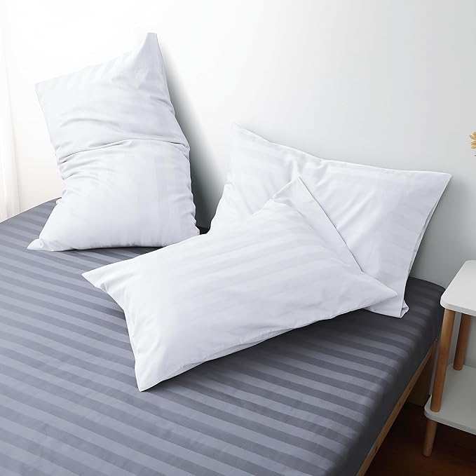 100% Egyptian Cotton Pillow Cases Set of 2, Standard Size 400 Thread Count Cooling Pillowcases, Soft and Breathable Pillow Covers with Envelope Closure, 20x26 Inches (Standard, Striped White)