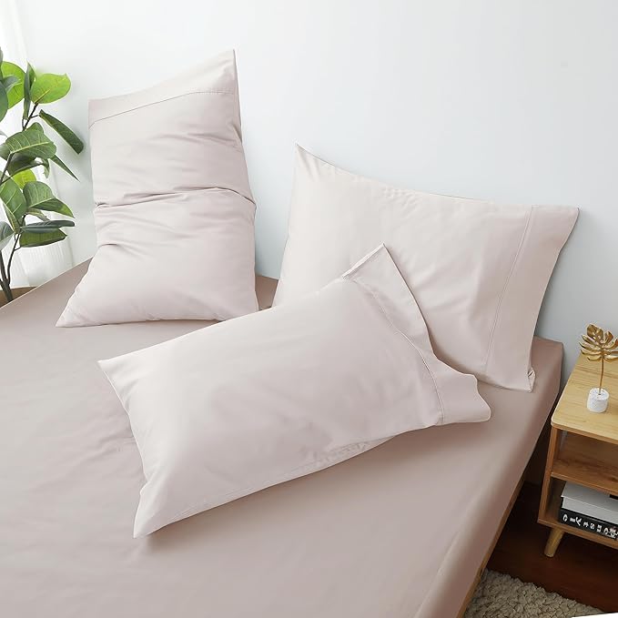 100% Egyptian Cotton Pillow Cases Set of 2, Standard Size 400 Thread Count Cooling Pillowcases, Soft and Breathable Pillow Covers with Envelope Closure, 20x26 Inches (Standard, Light Beige)