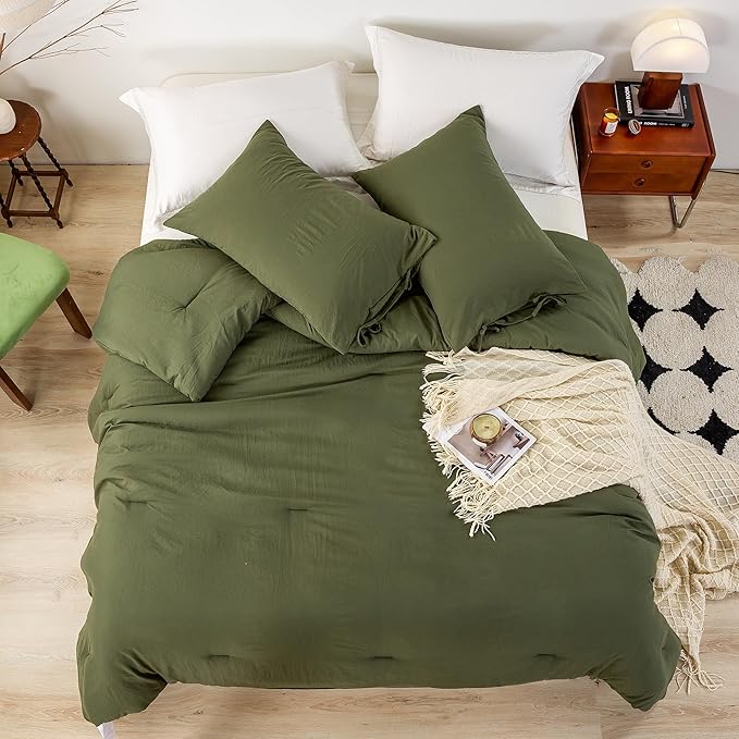 Ultra-Soft King Size Comforter Sets - Cozy Polycotton Fabric - 1 Fluffy Down Alternative Comforter & 2 Pillowcase - All Season Lightweight but Warm Comfy Bed Blanket Quilt Dark Olive Green