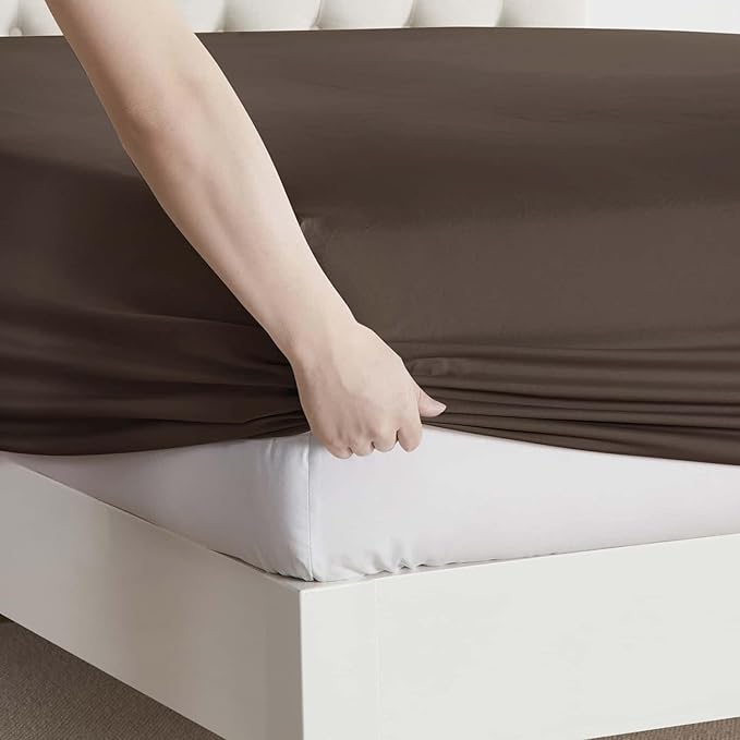 Clara Clark King Sheets, 6 Piece Set - Hotel Luxury Sheets for King Size Bed, Super Soft Bedding Set, King Size, Chocolate Brown
