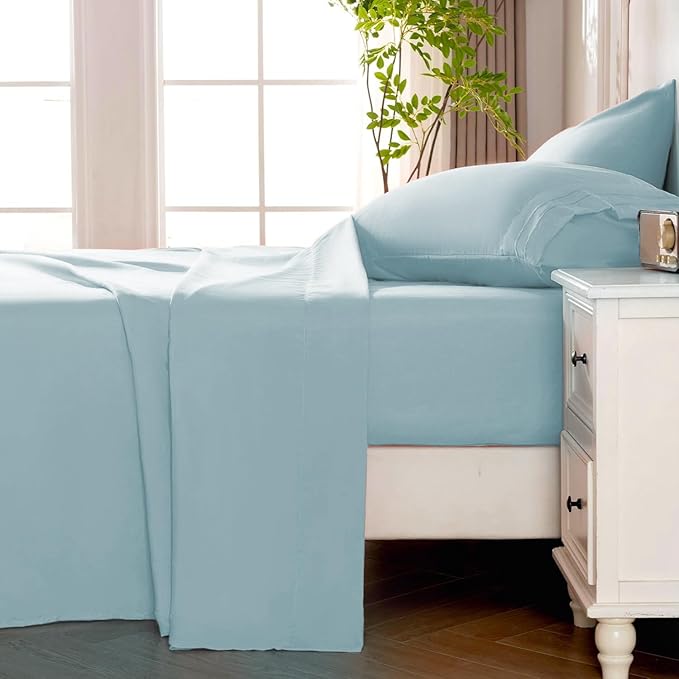 ROSE&RISY Light Blue Twin Sheet Set, 3 Pieces Soft Bedding Twin Sheet Set, Breathable and Cooling,Includes 1 Fitted, 1 Flat, 1 Pillowcase - Deep Pocket (Light Blue, Twin)