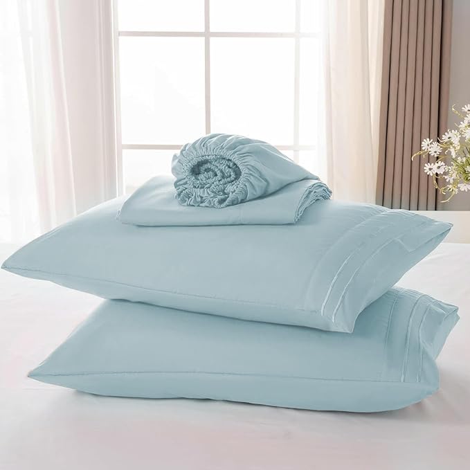 ROSE&RISY Light Blue Twin Sheet Set, 3 Pieces Soft Bedding Twin Sheet Set, Breathable and Cooling,Includes 1 Fitted, 1 Flat, 1 Pillowcase - Deep Pocket (Light Blue, Twin)