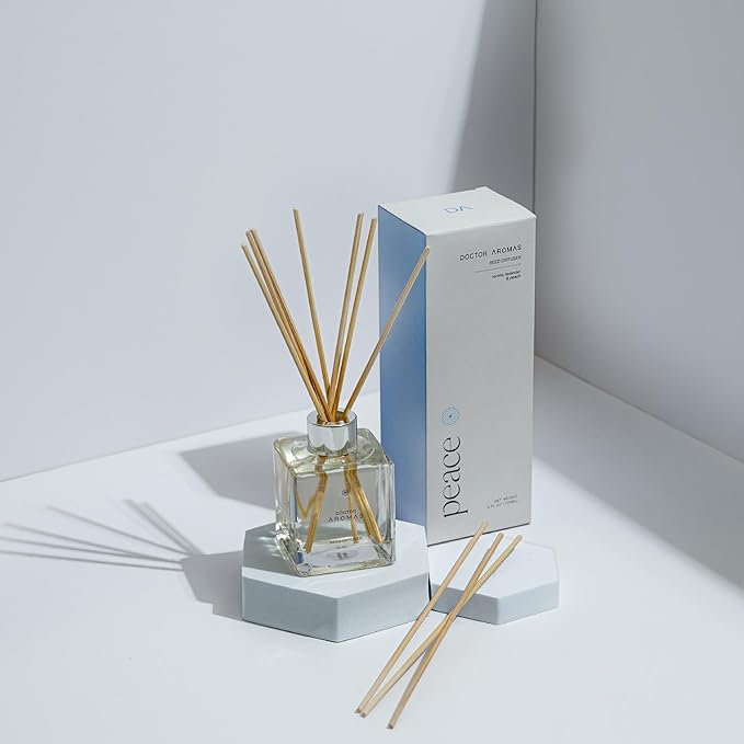 Doctor Aromas Premium Reed Diffuser Diffuser Glass Jar Set Elegant Scent for Home, Room or Bathroom and Fresh Air Scent Lasting Home Fragrance Over 90 Days (Pack of 1, Peace)
