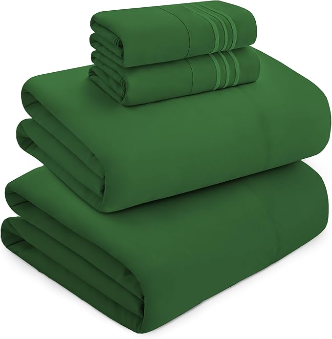 Mocassi Luxury Queen 4-Piece Sheet Set - 1800 Premium Hotel Quality - Easy-Fit, Wrinkle, Fade Resistant Bed Sheets and Pillowcases - All Around Elastic Fitted Sheet, Deep Pocket, Hunter Green
