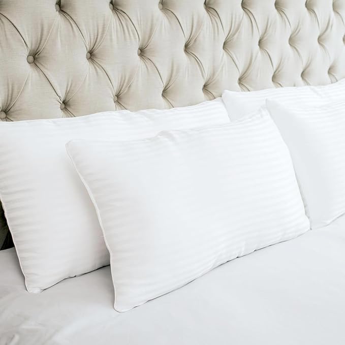 Houseify Tuck Me in Pillow Co. Down Alternative Pillows - Queen Sized Hypoallergenic Pillows, Set of 2 - Premium, Breathable Pillow for Side Sleepers and Back Sleepers