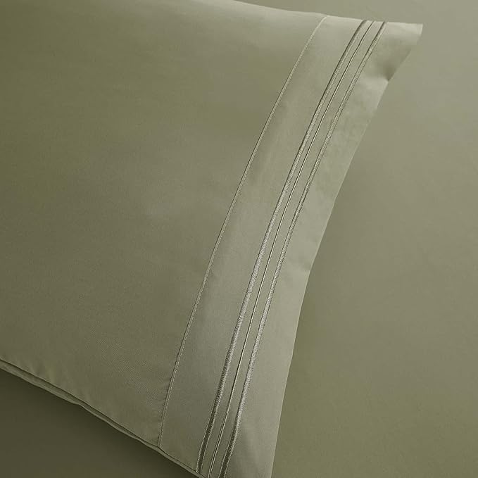 Clara Clark Twin XL Sheets, 5 Piece Set - Hotel Luxury Bed Sheets, Super Soft Bedding Set, Twin XL Size, Sage Green