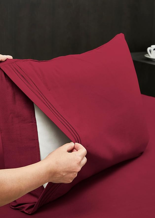 Mocassi Luxury King 4-Piece Sheet Set - 1800 Premium Hotel Quality - Easy-Fit, Wrinkle, Fade Resistant Bed Sheets and Pillowcases - All Around Elastic Fitted Sheet, Deep Pocket, Burgundy