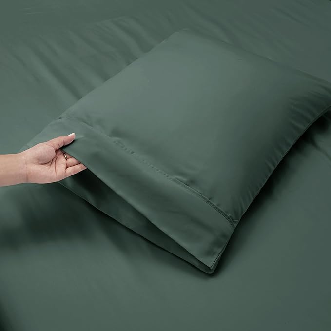Nestl King Size Sheet Set, 4 Piece Extra Deep Pocket (18-24 inches), Microfiber, Hotel Luxury, Soft, Breathable, Wrinkle-Free, Easy to Care, Forest Green