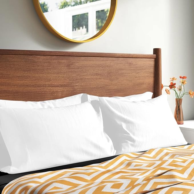 YIYEA Pillow Cases Queen Size Set of 4, Ultra Soft 1800TC Hotel Quality Double Brushed Microfiber Embroidered Pillowcases, Envelope Closure, Fade Resistant (20"x30", White)