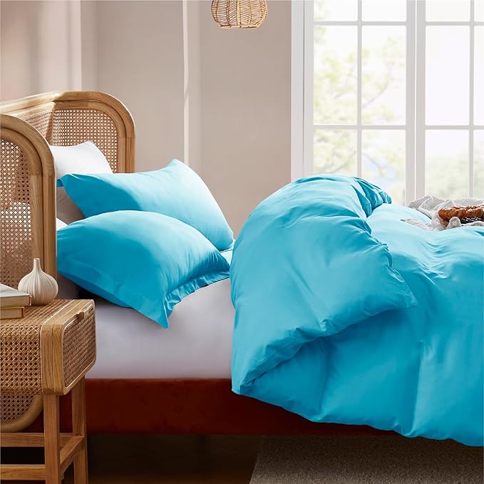 Nestl California King Duvet Cover Set with Comforter Insert - Bright Blue 4 Piece 104x98 Duvet Cover & 2 Pillow Shams with White Quilted Down Alternative Comforter, Ultra Soft, All Season