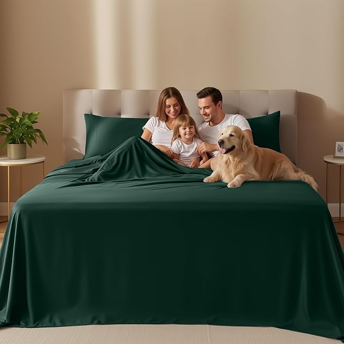 Utopia Bedding King Size Sheet Set – 4 Piece Bed Sheets, Soft and Breathable Microfiber, Includes 1 Fitted Sheet, 1 Flat Sheet and 2 Pillowcases – Oeko Tex (Emerald Green)