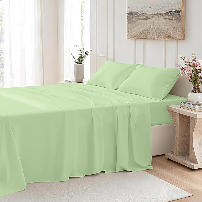 King Size 4 Piece Sheet Set - Comfy Breathable & Cooling Bed Sheets Set, Soft and Wrinkle Free, Deep Pockets, Easy & Secure Fit, Hotel Luxury Bedding for Women, Men - Oeko-Tex - Sage Green