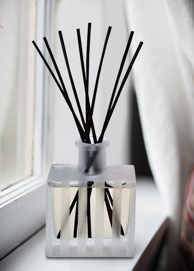 Reed Diffuser Set, Mandarin & Ginger Scented Oil Diffuser with Sticks, Home Fragrance Accessories for Bathroom Shelf Decor, Aroma Diffusers for Home or Office Desk, USA Made