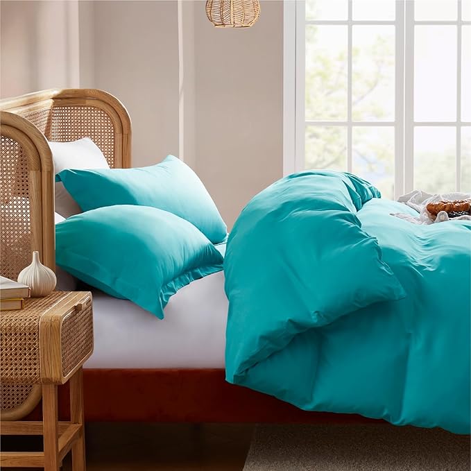 Nestl King Duvet Cover Set with Comforter Insert - Teal 4 Piece 104x90 Duvet Cover & 2 Pillow Shams with White Quilted Down Alternative Comforter, Ultra Soft, All Season