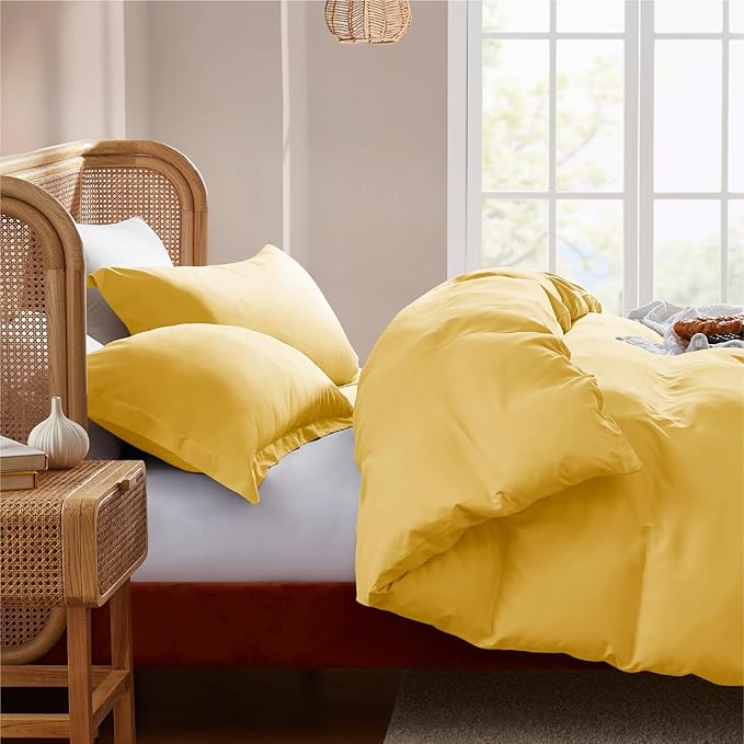 Nestl Full Duvet Cover Set with Comforter Insert - Yellow 4 Piece 80x90 Duvet Cover & 2 Pillow Shams with White Quilted Down Alternative Comforter, Ultra Soft, All Season