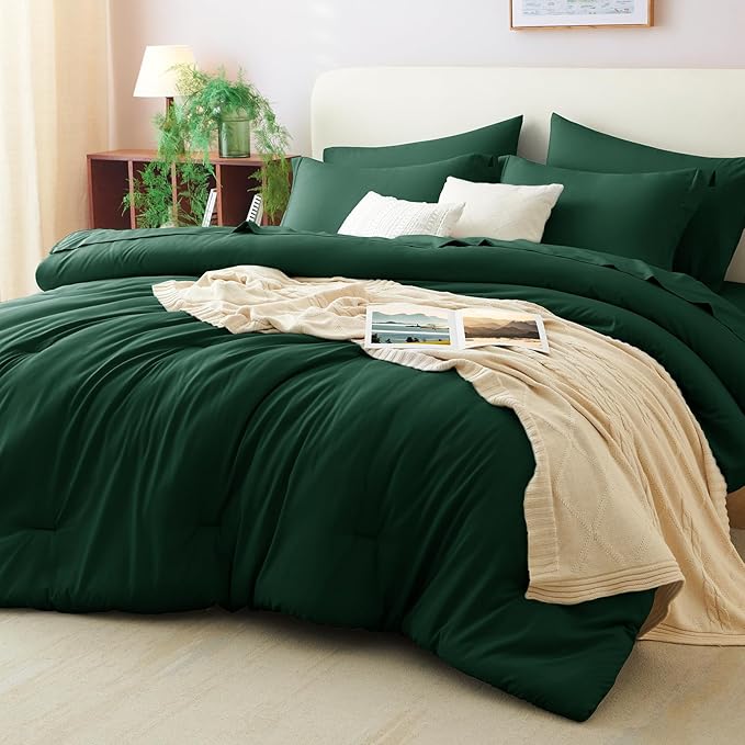CozyLux Full Size Comforter Sets Emerald Green, 7 Pieces Bed in a Bag Full Comforter Set with Sheets, Luxury Bed Sets with Down Alternative Comforter, Fitted Sheet, Flat Sheet, Pillowcases & Shams