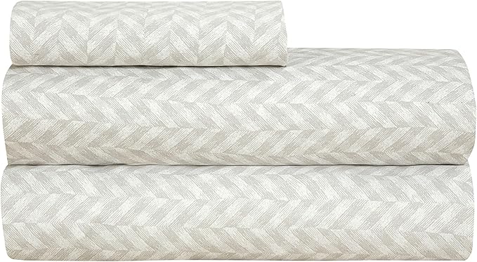 ROYALE LINENS 300 Thread Count 100% Long Staple Combed Cotton Sheet Set - 4 Piece King Bed Sheets - 1 Fitted, 1 Flat & 2 Pillow Cases - Soft Cool & Crisp Sheet (King, Heritage Herringbone,Microchip)