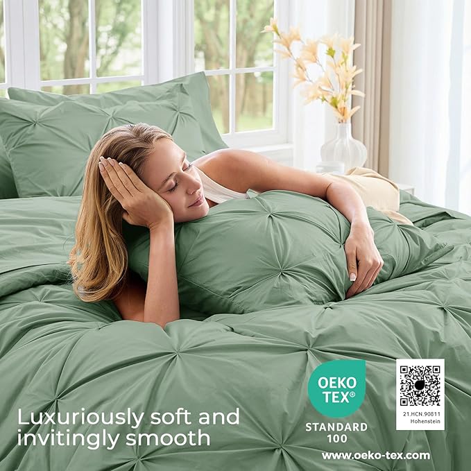 Sasttie Full Size Comforter Set, 7-Piece Bed in a Bag Double, Pintuck Bedding Set for All Season, Includes Comforter, Flat Sheet, Fitted Sheet, Pillowcases and Pillowshams, Sage Green
