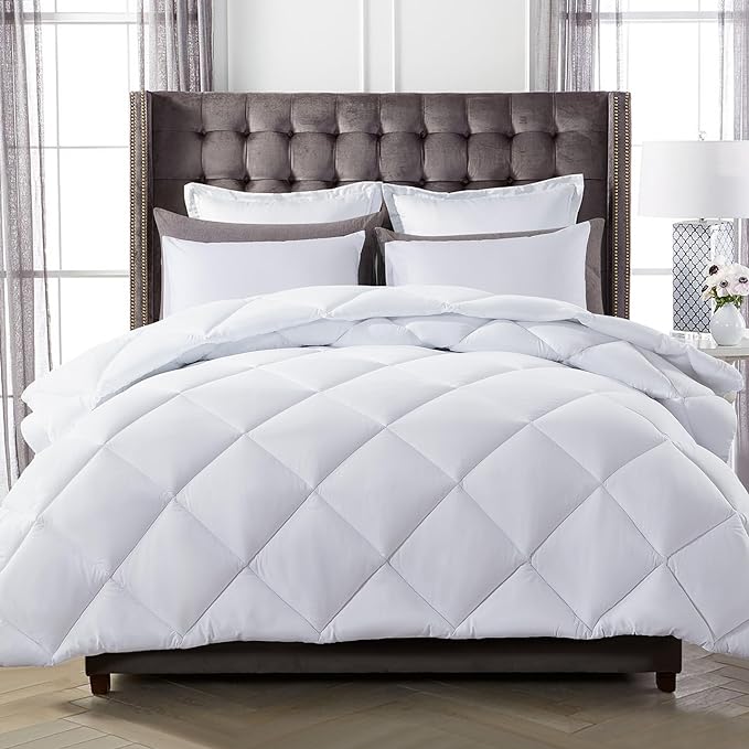 Decroom Lightweight California King Comforter Set with 2 Pillow Sham - 3 Pieces Set - Quilted Down Alternative Comforter/Duvet Insert for All Season - White - Cal King Size