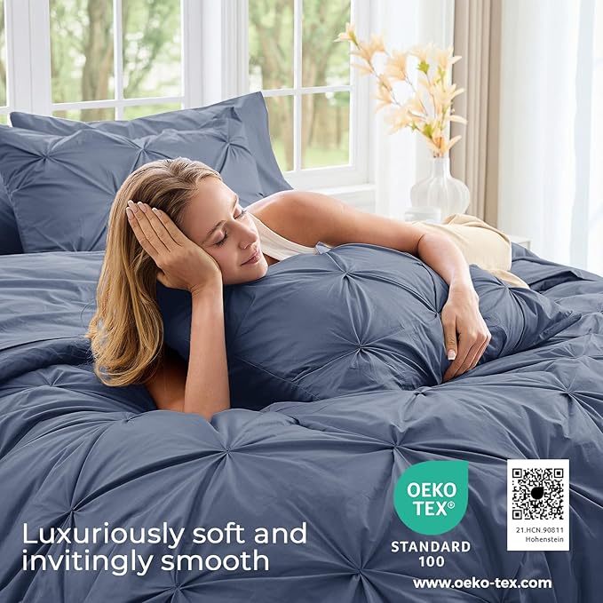 Sasttie Full Size Comforter Set, 7-Piece Bed in a Bag Double, Pintuck Bedding Set for All Season, Includes Comforter, Flat Sheet, Fitted Sheet, Pillowcases and Pillowshams, Indigo Blue