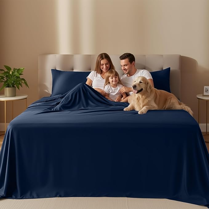 Utopia Bedding Full Size Sheet Set – 4 Piece Bed Sheets, Soft and Breathable Microfiber, Includes 1 Fitted Sheet, 1 Flat Sheet and 2 Pillowcases – Oeko Tex (Navy Blue)