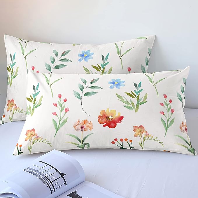 YIYEA Standard Pillow Cases Set of 2, Ultra Soft Double Brushed Microfiber Pillowcases Standard, Floral Bed Pillow Covers, Fade Resistant, Easy Slip-On (20"x26")