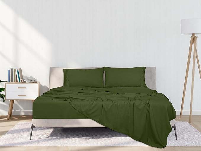 ROYALE LINENS 3 Piece Twin Sheets Set - Soft Brushed 1800 Microfiber Bedding - 1 Fitted and 1 Flat Sheet, 1 Pillow case - Wrinkle Free & Fade Resistant - Hotel Luxury Bed Sheets (Hunter Green, Twin)