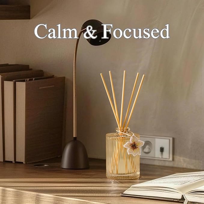 COCORRÍNA Reed Diffuser Set, White Magnolia Oil Diffuser with 8 Reeds & Fruit Charm, 6.09 fl oz Long-Lasting Home Fragrance for Bathroom Bedroom Décor