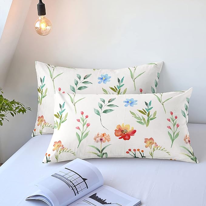 YIYEA Standard Pillow Cases Set of 2, Ultra Soft Double Brushed Microfiber Pillowcases Standard, Floral Bed Pillow Covers, Fade Resistant, Easy Slip-On (20"x26")