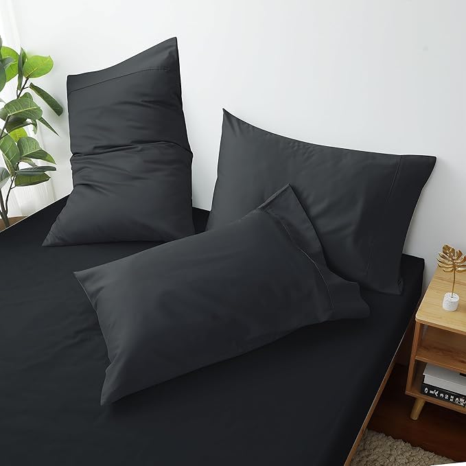 100% Egyptian Cotton Pillow Cases Set of 2, King Size 400 Thread Count Cooling Pillowcases, Soft and Breathable Pillow Covers with Envelope Closure, 20x36 Inches (King, Black)