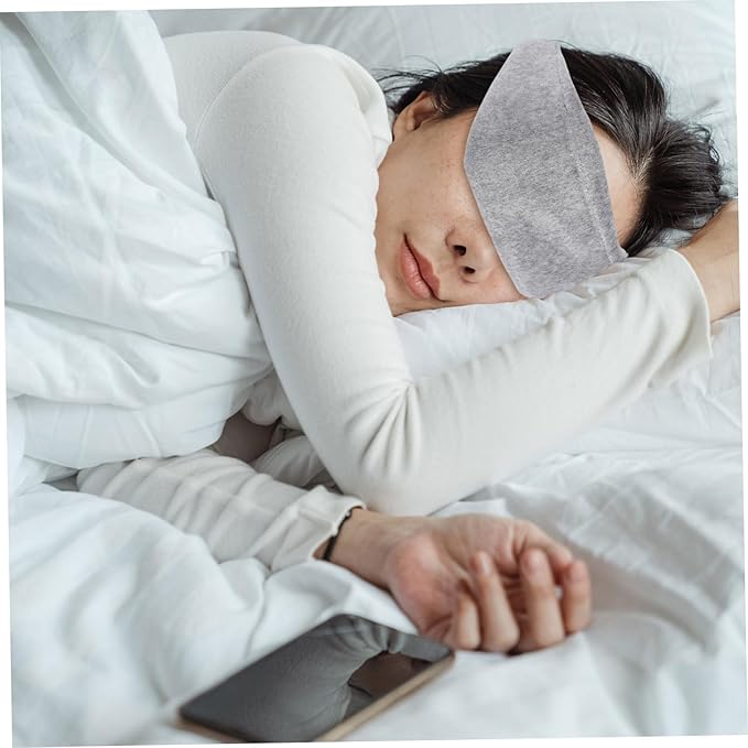 FOMIYES Blackout Eye Mask for Sleeping Comfortable Light Blocking Blindfold for Travel Home Use Flexible Strap for Men Women