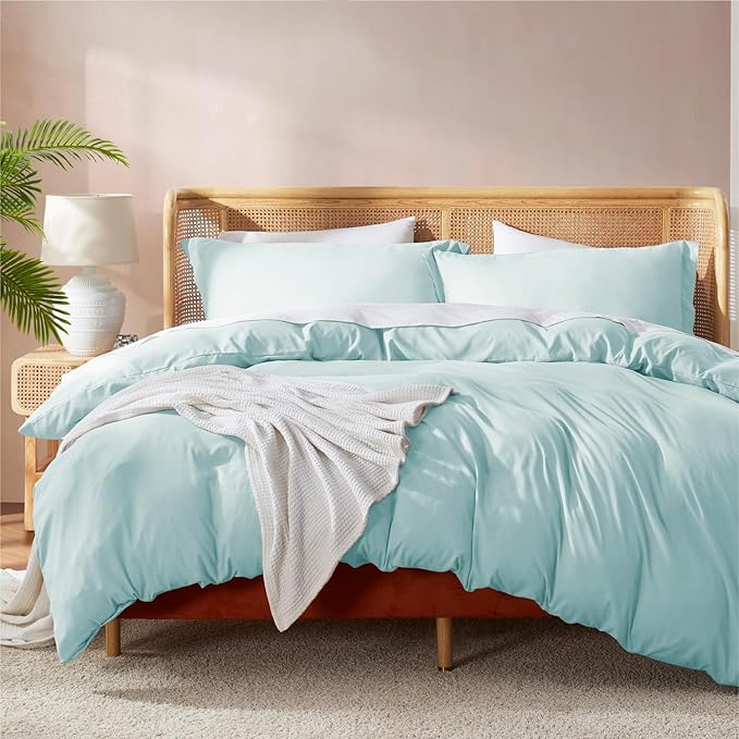 Nestl Full Duvet Cover Set with Comforter Insert - Light Blue 4 Piece 80x90 Duvet Cover & 2 Pillow Shams with White Quilted Down Alternative Comforter, Ultra Soft, All Season