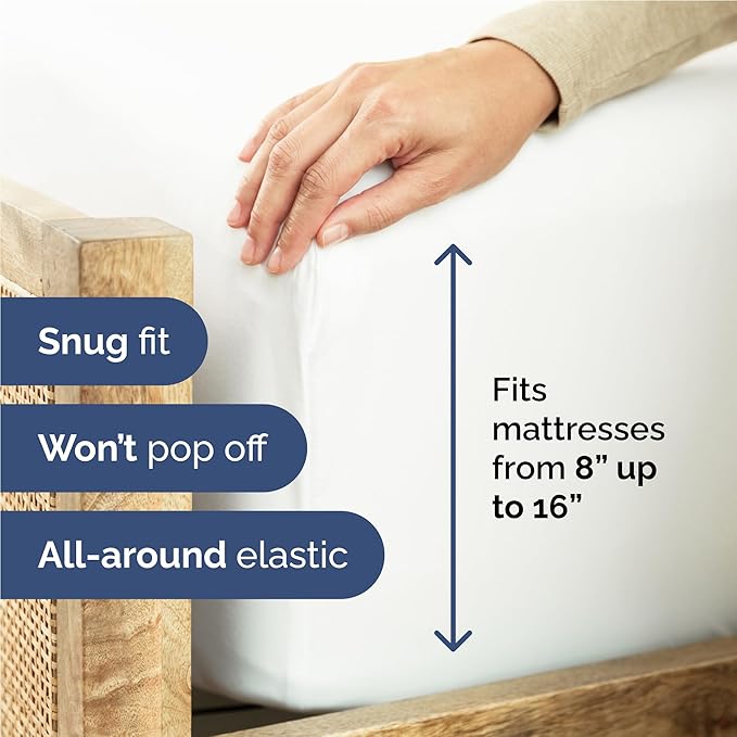 Full 6 Piece Sheet Set - Comfy, Breathable & Cooling - Soft Hotel Luxury Bedding for Women, Men, Kids, Teens & Children - 1 Flat & 1 Fitted Sheet & 4 Pillowcases w/ Deep Pockets - Wrinkle Free - White