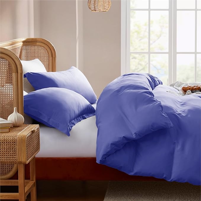 Nestl Queen Duvet Cover Set with Comforter Insert - Royal Blue 4 Piece 90x90 Duvet Cover & 2 Pillow Shams with White Quilted Down Alternative Comforter, Ultra Soft, All Season
