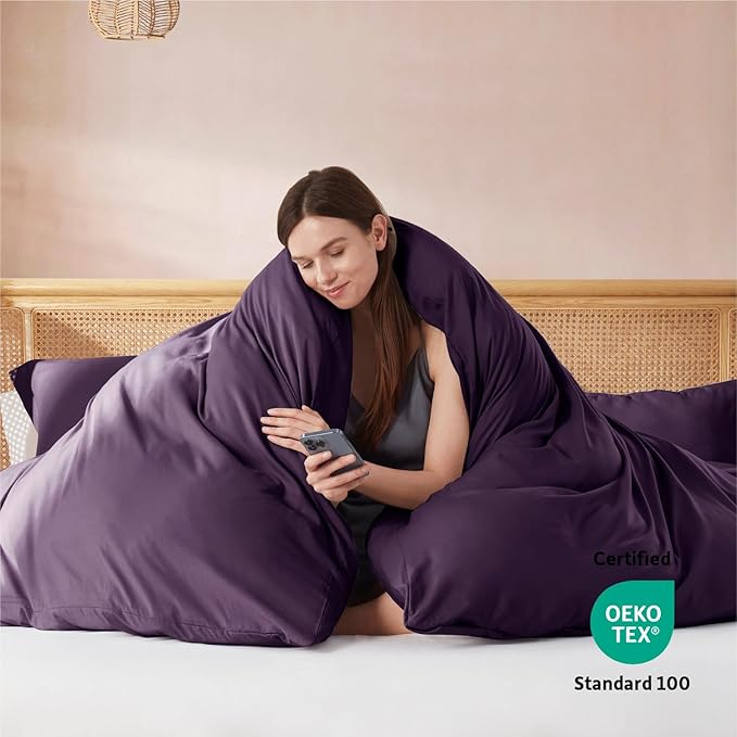 Nestl Queen Duvet Cover Set with Comforter Insert - Purple 4 Piece 90x90 Duvet Cover & 2 Pillow Shams with White Quilted Down Alternative Comforter, Ultra Soft, All Season