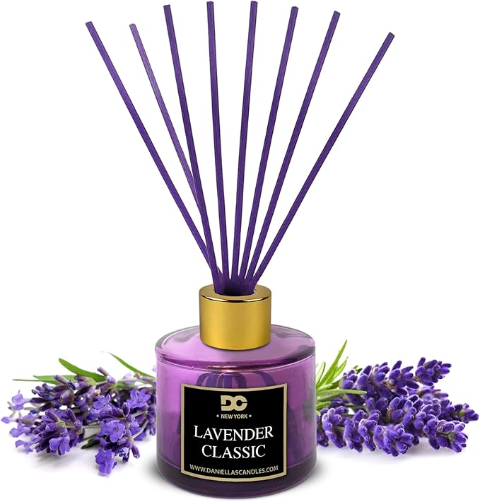 Daniella's Candles Reed Diffuser Set, Lavender Classic, Scented Diffuser with 8 Rattan Sticks, Home Fragrance, Long Lasting Oil Up to 20 Weeks