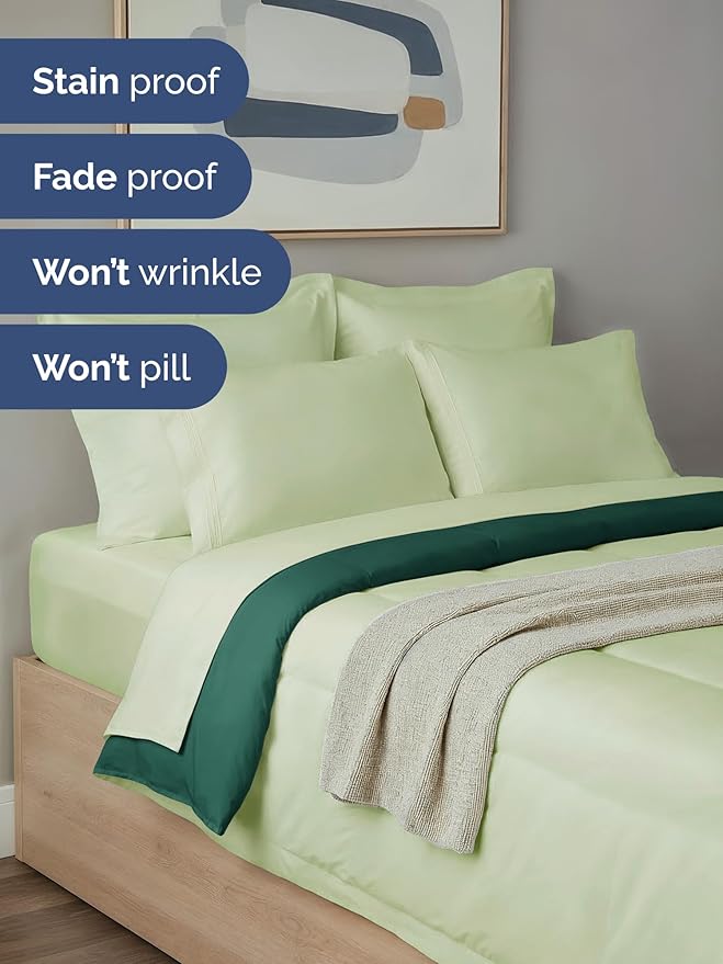 Full Comforter Set - 7 Piece Bed in a Bag Full Size Bed Set - Down Alternative Comforter, Flat Sheet, Fitted Sheet, Pillowcase & Shams for All Seasons - Soft, Comfy & Breathable - Light Sage/Emerald