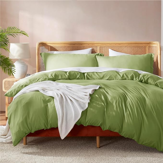 Nestl Full Duvet Cover Set with Comforter Insert - Calla Green 4 Piece 80x90 Duvet Cover & 2 Pillow Shams with White Quilted Down Alternative Comforter, Ultra Soft, All Season