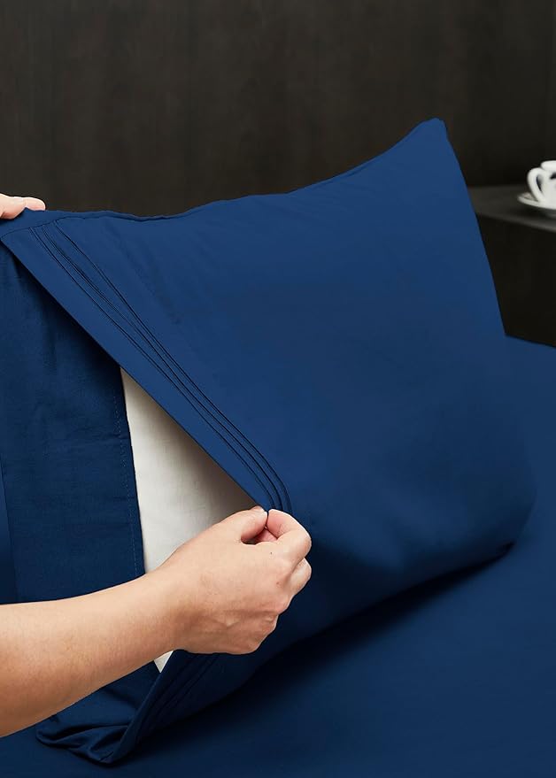 Mocassi Pillowcases 1800 Premium Hotel Quality - Easy Care, Smooth Weave, Wrinkle and Stain Resistant, Easy Slip-On, 2-Piece Set, Standard/Queen Pillowcase, Navy