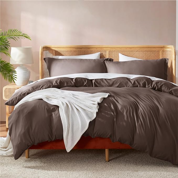 Nestl Twin Duvet Cover Set with Comforter Insert - Chocolate Brown 3 Piece 68x90 Duvet Cover & 1 Pillow Sham with White Quilted Down Alternative Comforter, Ultra Soft, All Season