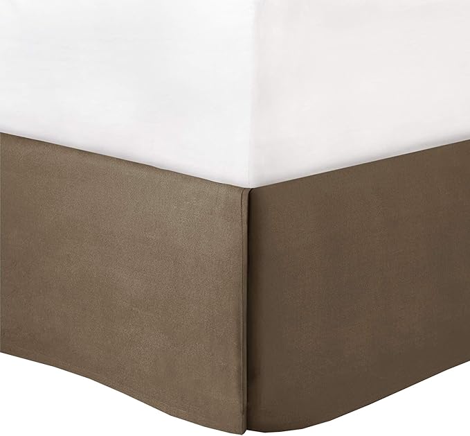 Madison Park Cozy Comforter Set-Deluxe Hotel Collection, All Season Down Alternative Luxury Bedding with Matching Shams, Decorative Pillows, King (104"x92"), Genevieve, Taupe/Brown 7 Piece