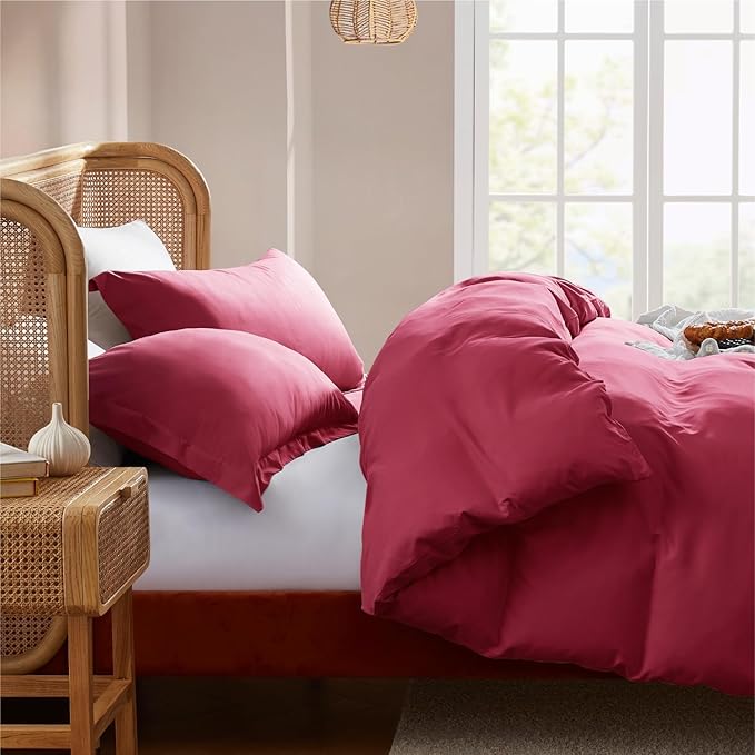 Nestl Full Duvet Cover Set with Comforter Insert - Burgundy Red 4 Piece 80x90 Duvet Cover & 2 Pillow Shams with White Quilted Down Alternative Comforter, Ultra Soft, All Season