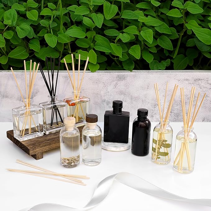 Urban Naturals Reed Diffuser Oil Refill Lavender Cedarwood, Lavender, Cedarwood, Herbal Aromatherapy Blend, 4 oz + Free Reed Sticks, Made in the USA