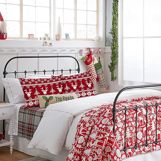 YIYEA Christmas Pillow Cases Queen Size Set of 2, Ultra Soft Double Brushed Microfiber Pillowcases Queen, Christmas Reindeer Bed Pillow Covers, Fade Resistant, Easy Slip-On (20"x30")