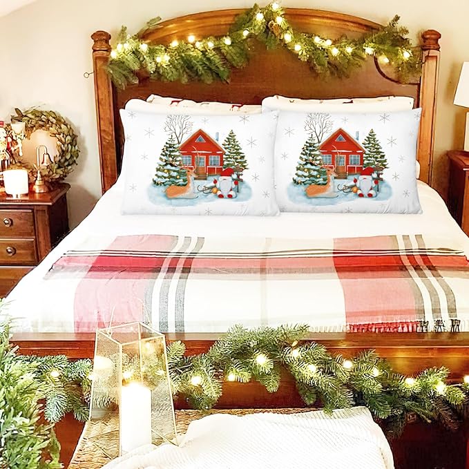 YIYEA Christmas Pillow Cases Queen Size Set of 2, Ultra Soft Double Brushed Microfiber Pillowcases Queen, Christmas Bed Pillow Covers, Fade Resistant, Easy Slip-On (20"x30")