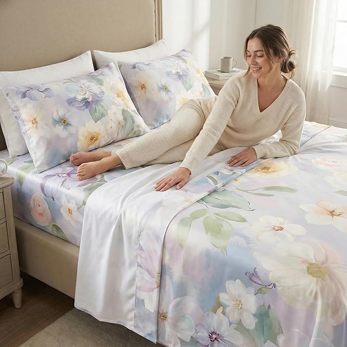 YIYEA Pillow Cases Queen Size Set of 2, Ultra Soft Double Brushed Microfiber Pillowcases Queen, Floral Bed Pillow Covers, Fade Resistant, Easy Slip-On (20"x30")