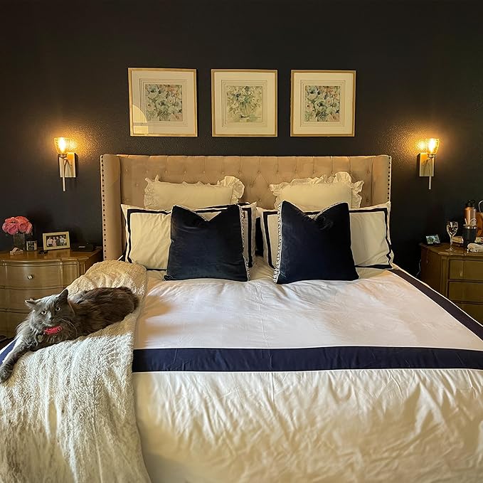 OSVINO Twin Duvet Cover Set - Hotel Collection Navy Blue Line Pattern Microfiber Bedding, 2 Pieces with Pillowcase, Soft Breathable with Zipper Closure, Lightweight All-Season, Comforter Not Included