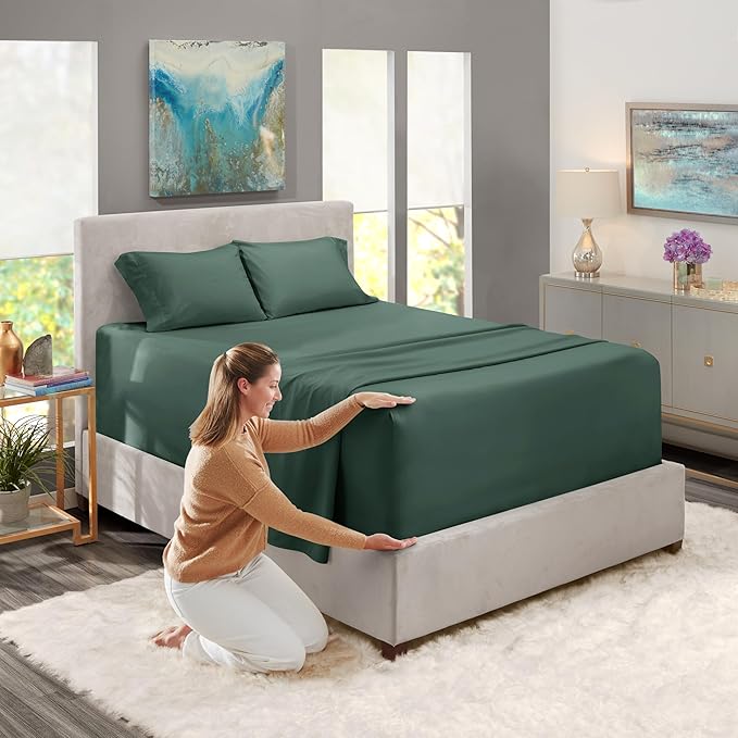 Nestl King Size Sheet Set, 4 Piece Extra Deep Pocket (18-24 inches), Microfiber, Hotel Luxury, Soft, Breathable, Wrinkle-Free, Easy to Care, Forest Green