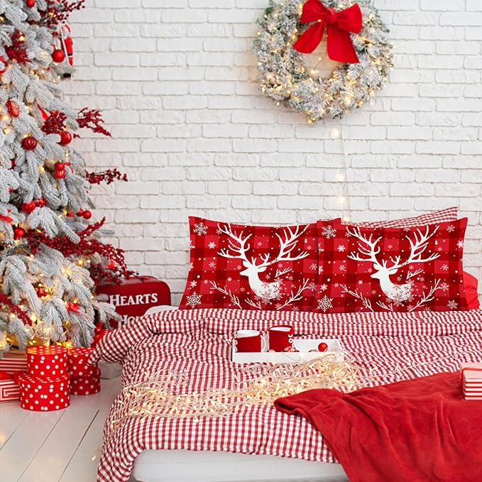 YIYEA Christmas King Size Pillow Cases Set of 2, Ultra Soft Double Brushed Microfiber Pillowcases King, Christmas Bed Pillow Covers, Fade Resistant, Easy Slip-On (20"x36")