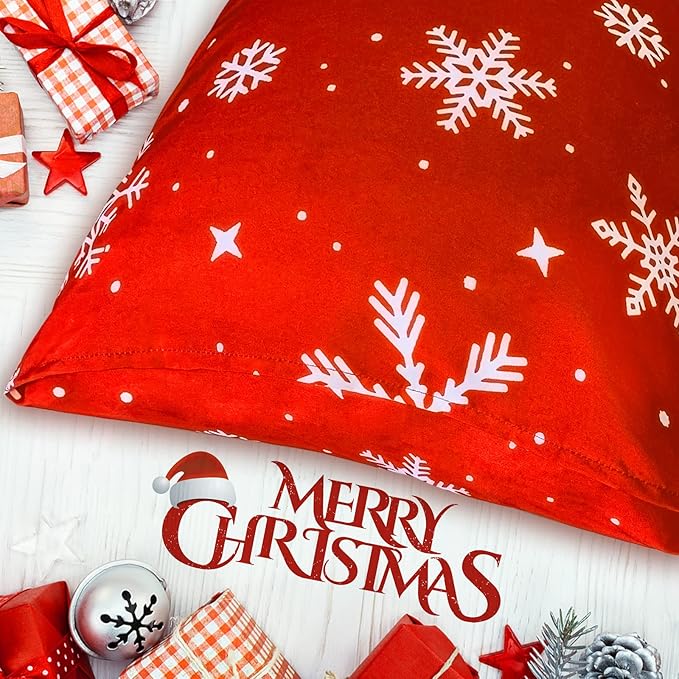 YIYEA Christmas King Size Pillow Cases Set of 2, Ultra Soft Double Brushed Microfiber Pillowcases King, Christmas Snowflake Bed Pillow Covers, Fade Resistant, Easy Slip-On (20"x36")